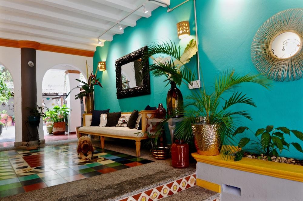 Villa Mercedes Petit Hotel-Adults Only Puerto Vallarta Bagian luar foto