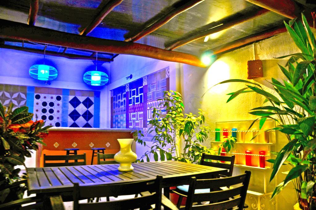 Villa Mercedes Petit Hotel-Adults Only Puerto Vallarta Bagian luar foto