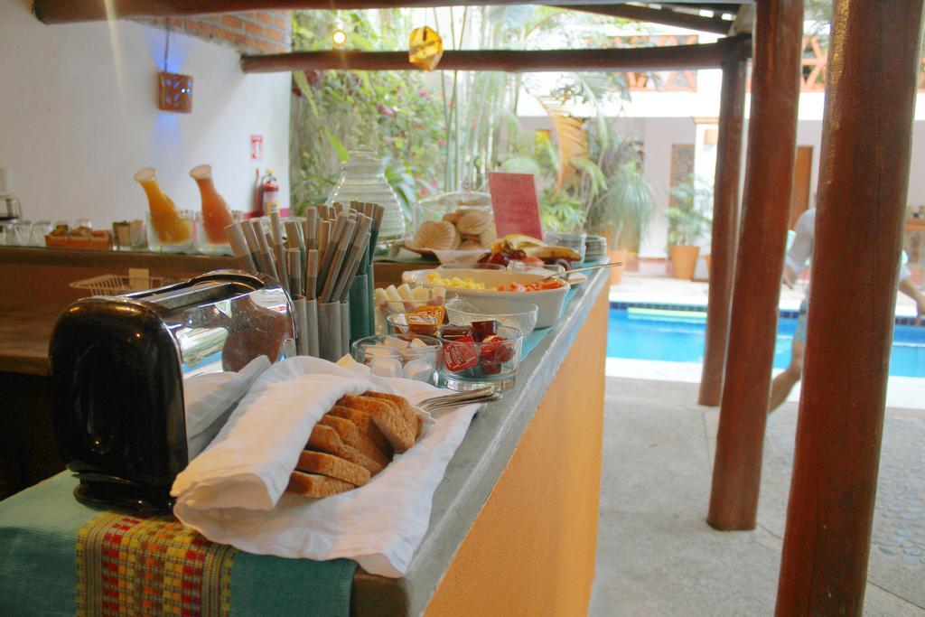 Villa Mercedes Petit Hotel-Adults Only Puerto Vallarta Bagian luar foto